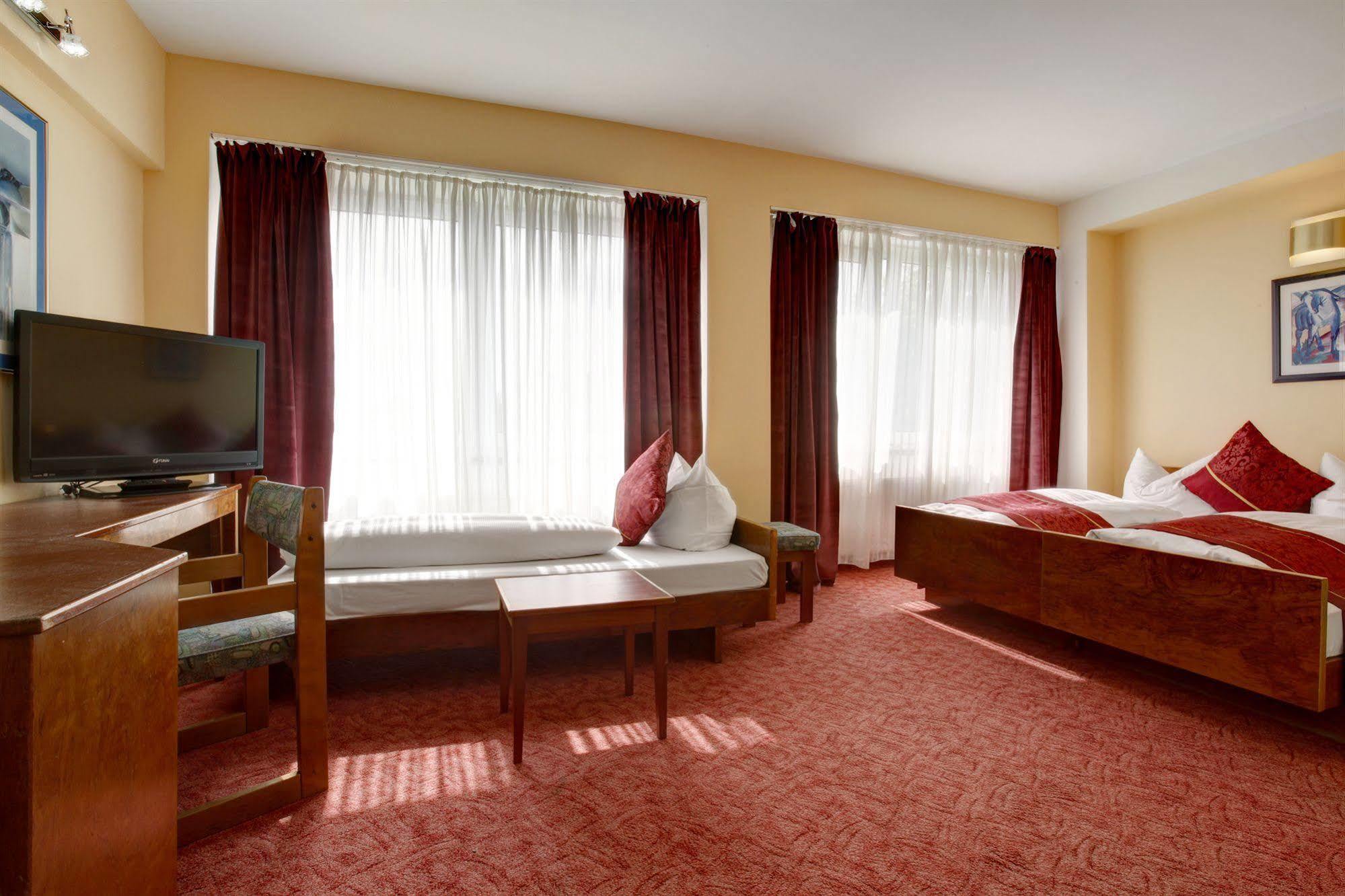 Hotel Nevada Гамбург Номер фото